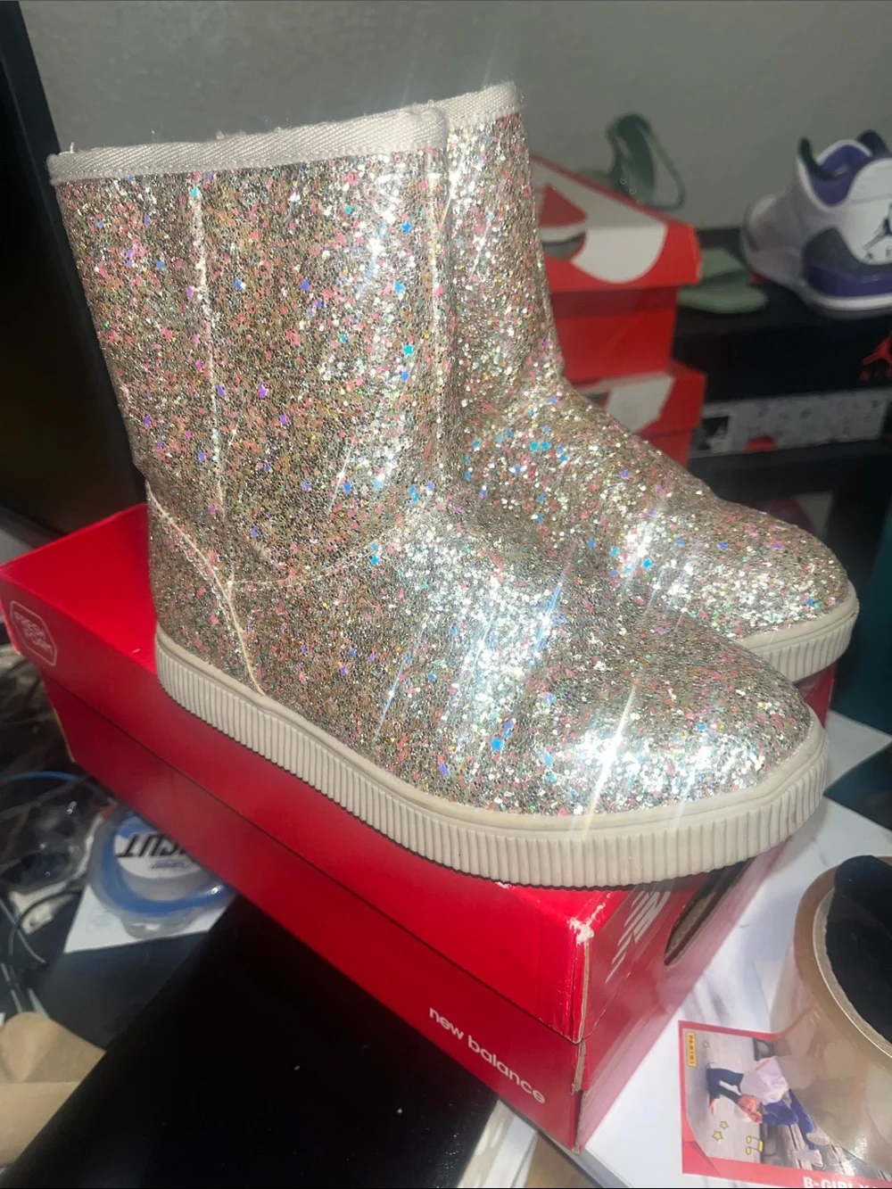 Little Girls Cat&Jack glam and glitter boots